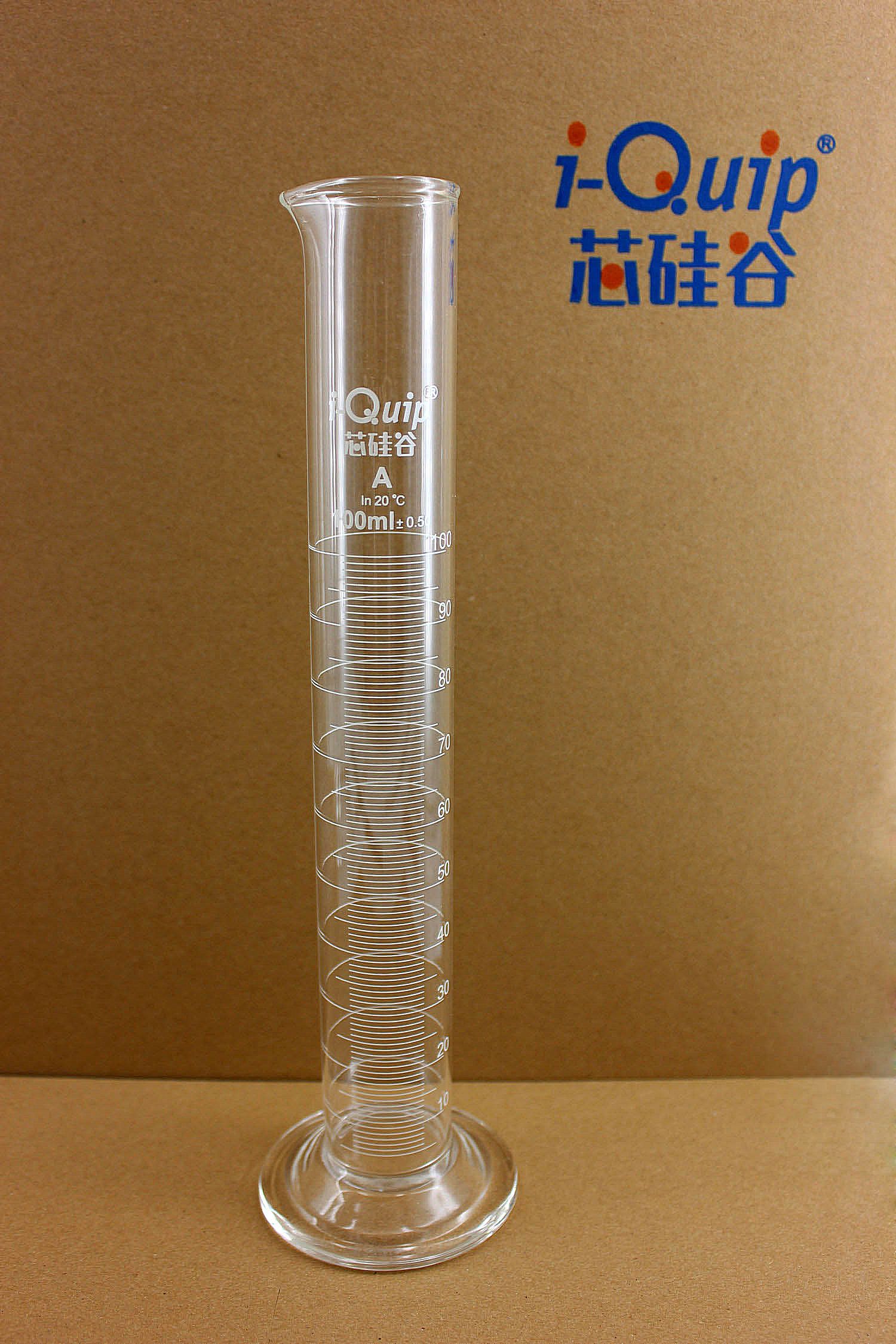 25ml圆底量筒,TC量入式 允许误差:±0.25ml;容量分度:0.5ml 2个/盒